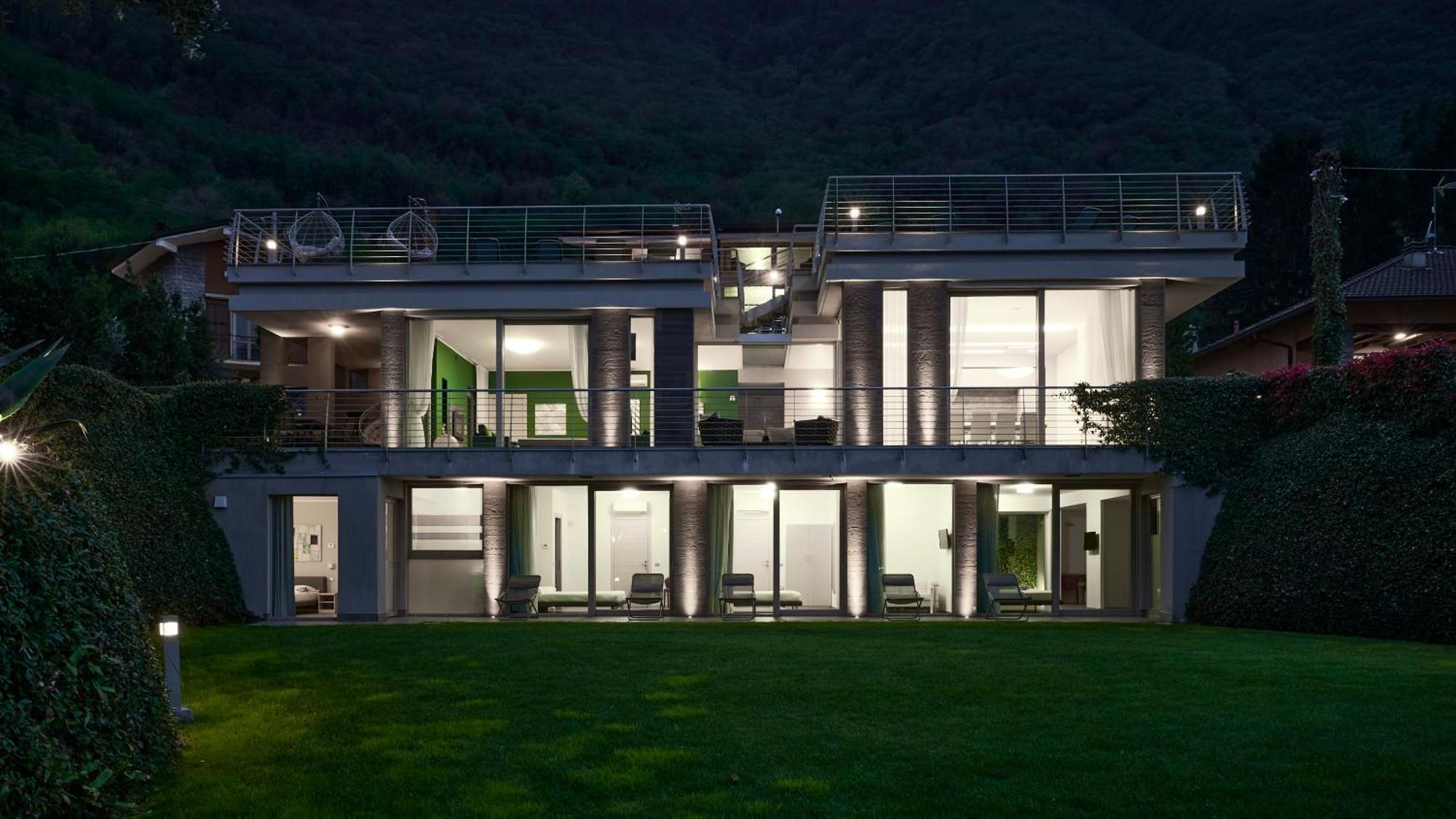Villa Costanza- Private Heated Pool, Steam Room & Sauna - Bellagio Village Residence Oliveto Lario Exterior photo