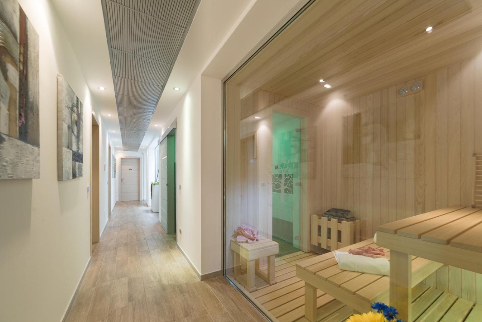 Villa Costanza- Private Heated Pool, Steam Room & Sauna - Bellagio Village Residence Oliveto Lario Exterior photo